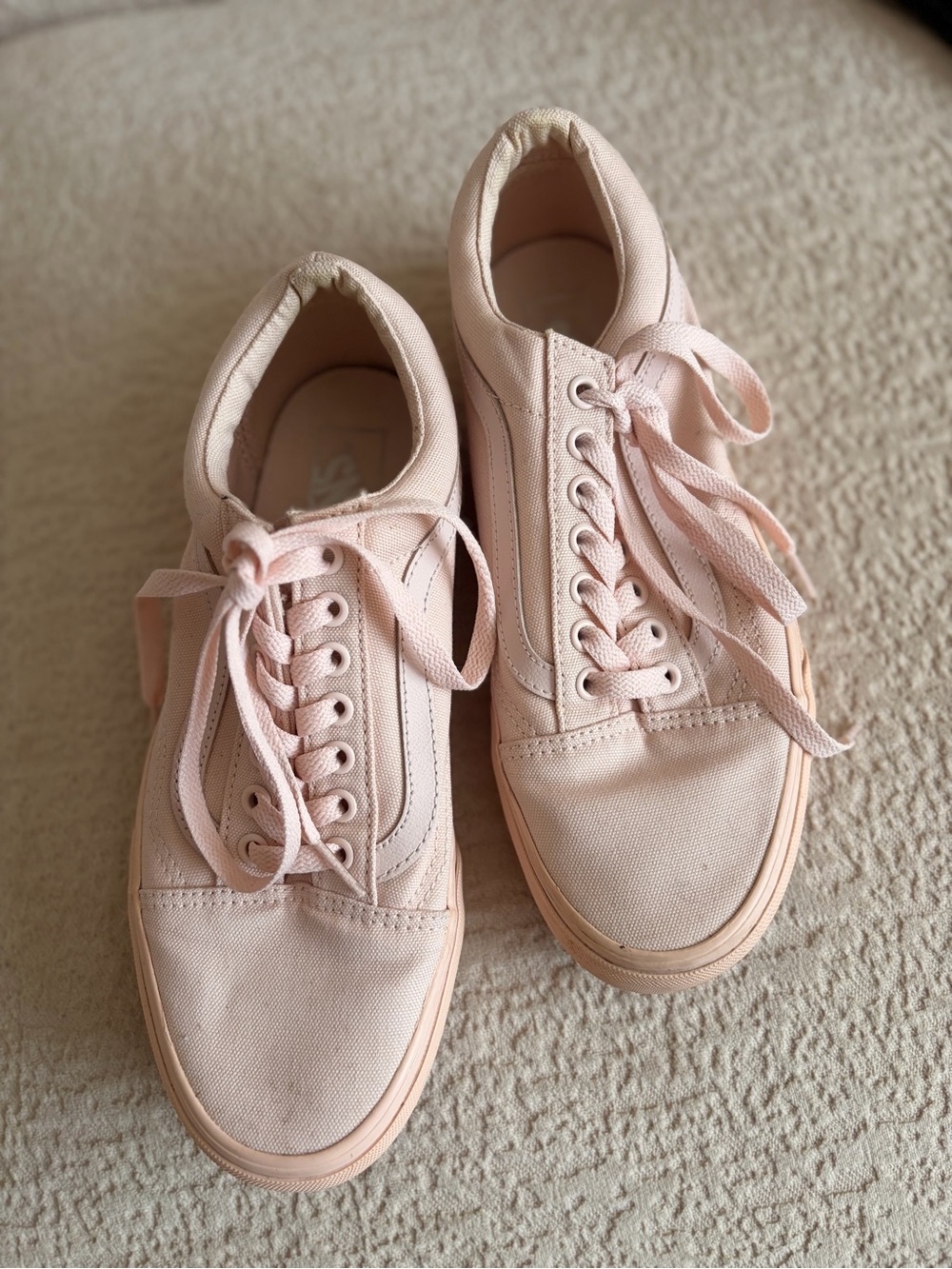 Vans Women's Low-Top Canvas Sneakers in Light Blush